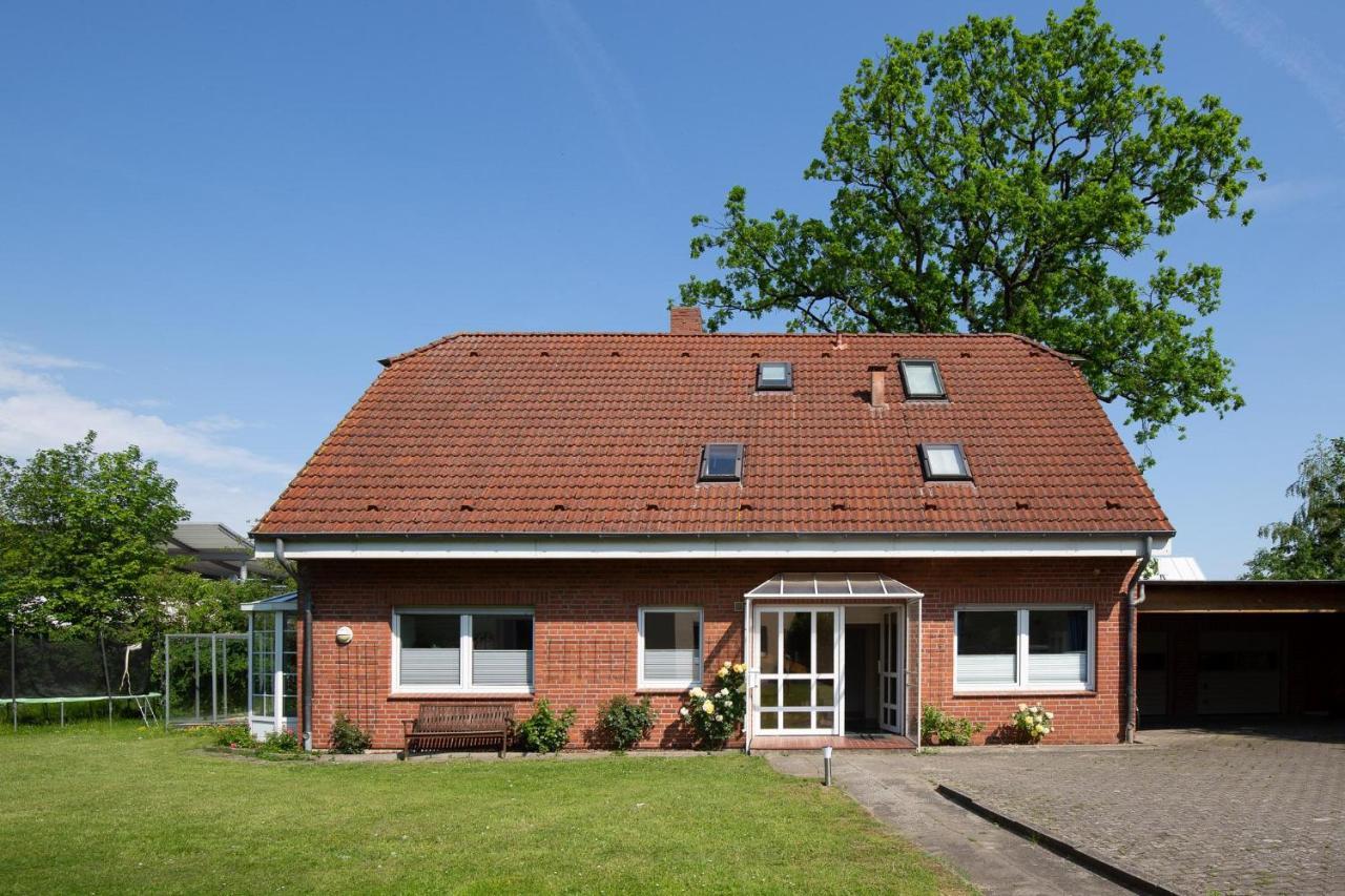 Ferienhaus Glockenstrasse Ferienwohnung Ostseehoehe Appartement 1 Scharbeutz Buitenkant foto