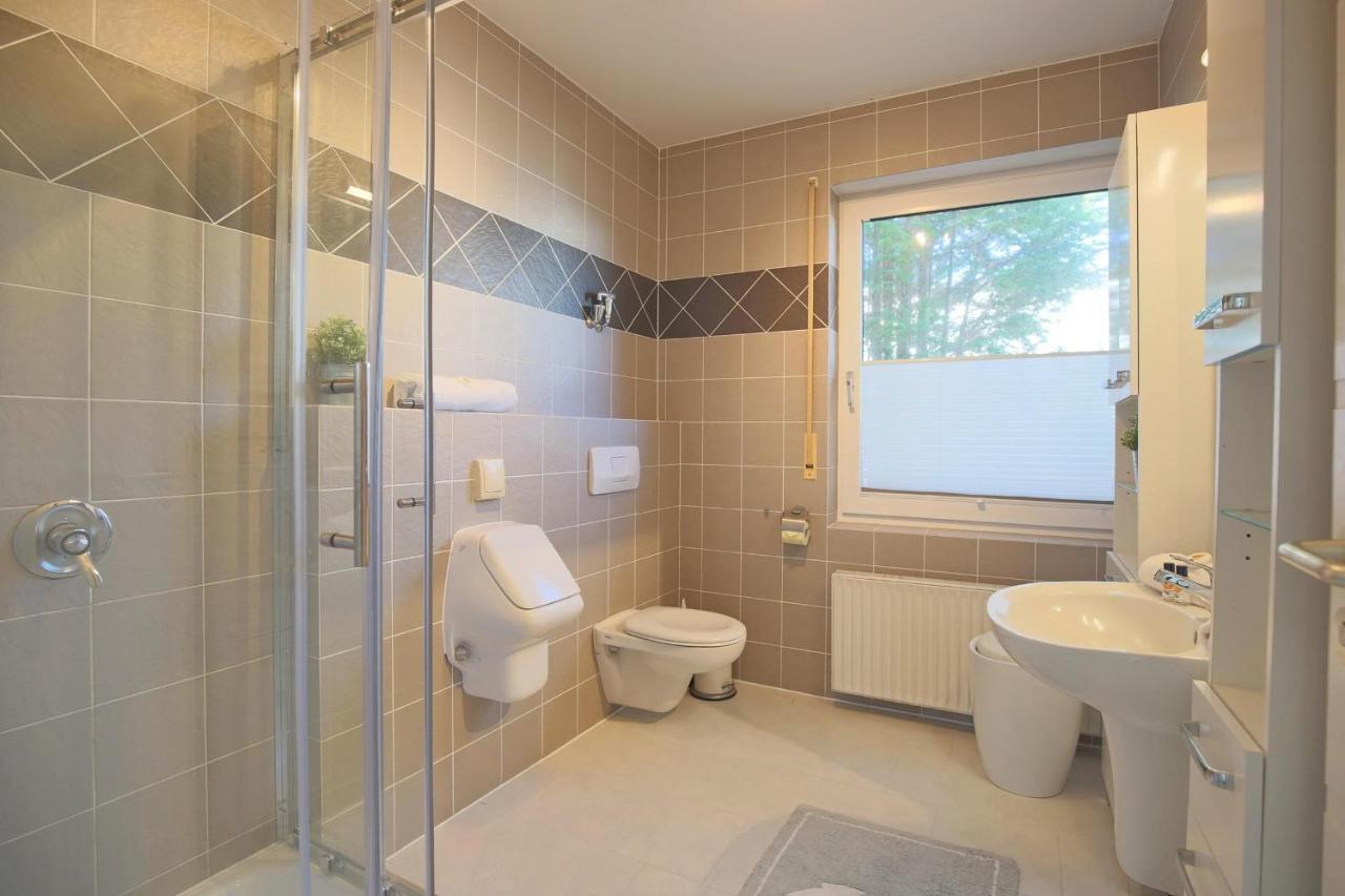Ferienhaus Glockenstrasse Ferienwohnung Ostseehoehe Appartement 1 Scharbeutz Buitenkant foto
