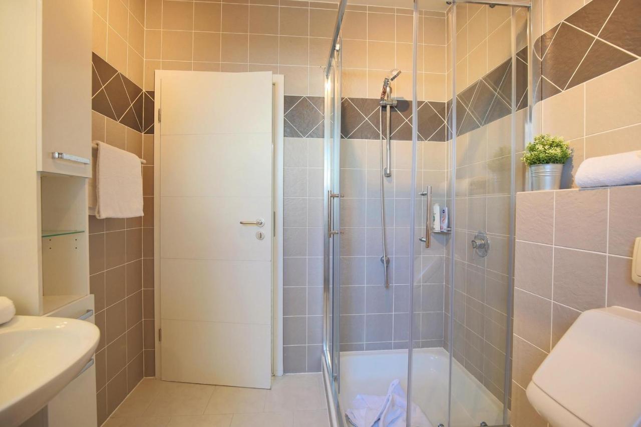Ferienhaus Glockenstrasse Ferienwohnung Ostseehoehe Appartement 1 Scharbeutz Buitenkant foto